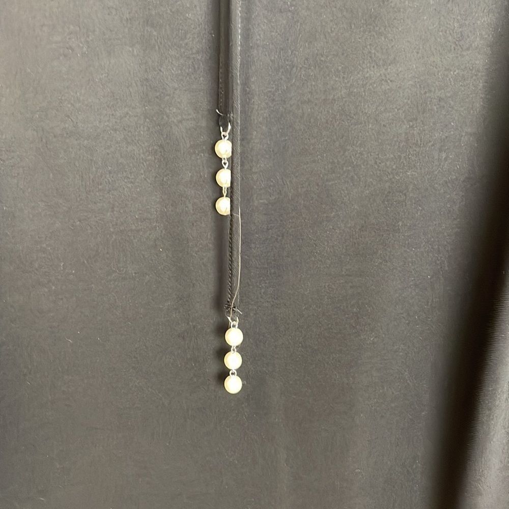 Pearl detail  - Picture 7 of 7